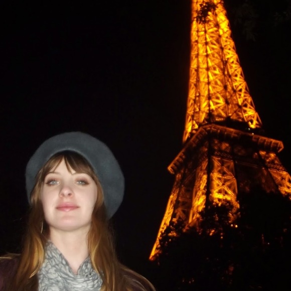 Meet your Posher, Shaina - Picture 1 of 1